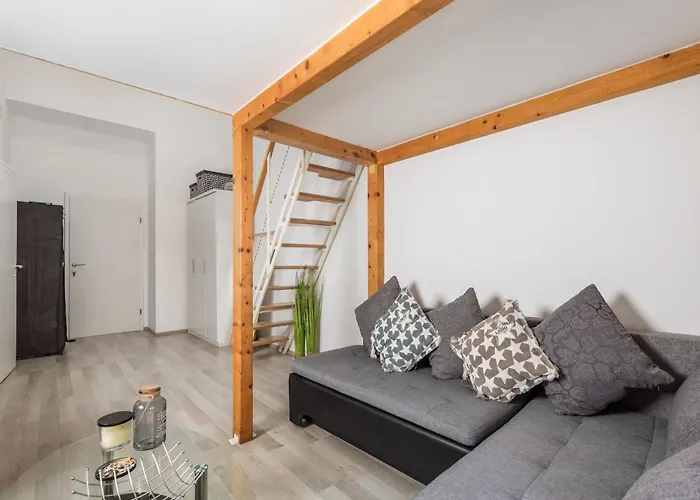 Beli Kamik Apartamento Rijeka